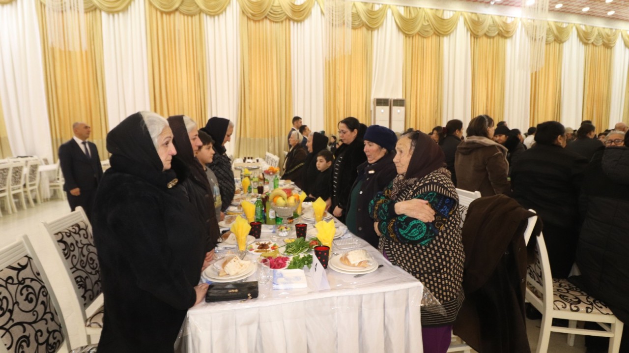 Qazaxda şəhid ailələri üçün bayram şənliyi keçirildi - FOTOLAR